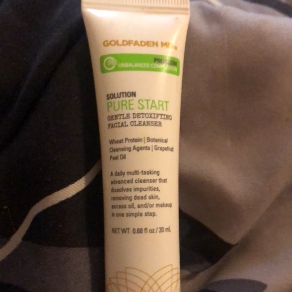 Small - Picture 1 of 1